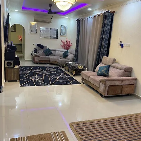 Apricot Villa Comfy and Luxury